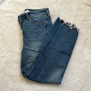 Dark wash skinny jeans